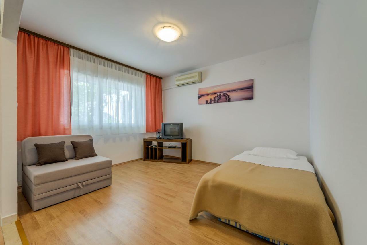 Apartment Luce Podstrana Exterior foto